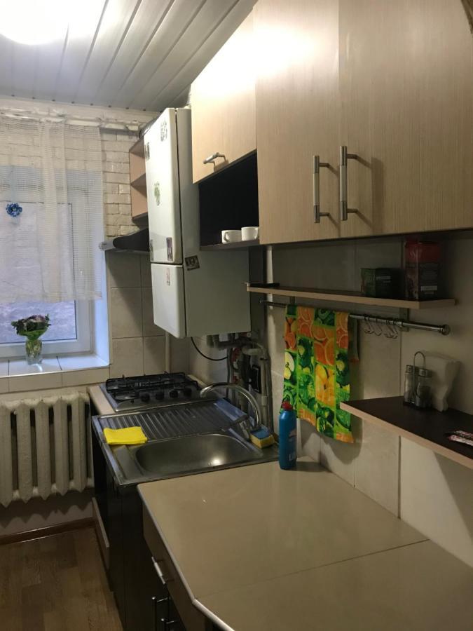 Уютная Квартира В Центре Старого Города! Kamianets-Podilskyi Luaran gambar